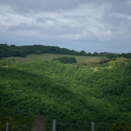La Pierre Rouge Floressas